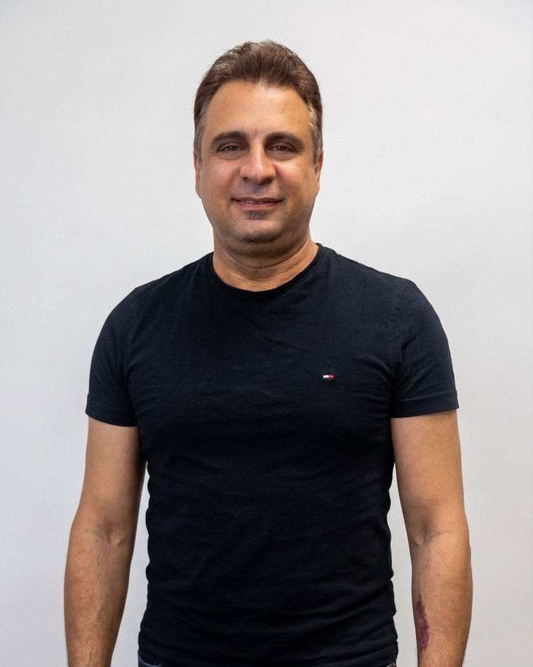 Portrait of Haston Abdar